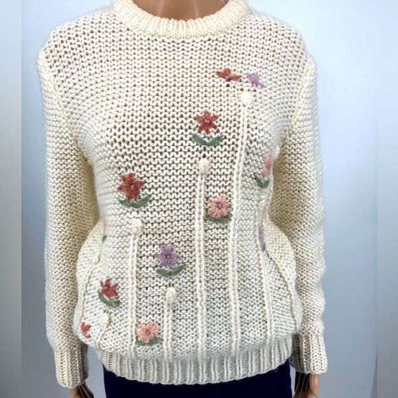 Vintage Rive Droite Collection White Embroidery Sweater Size M Made in Korea - Picture 1 of 8